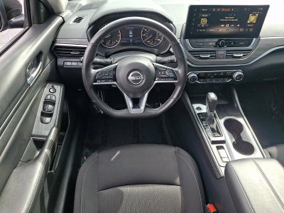 2024 Nissan Altima 2.5 SV Sedan