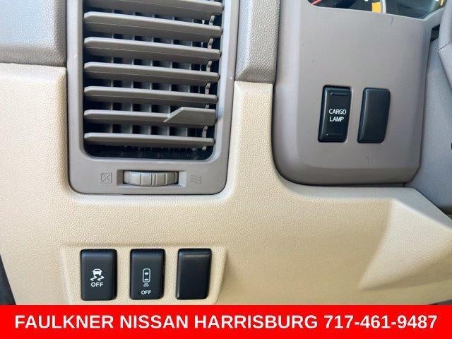2015 Nissan Titan 4WD Crew Cab Short Bed SV