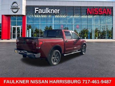 2015 Nissan Titan 4WD Crew Cab Short Bed SV