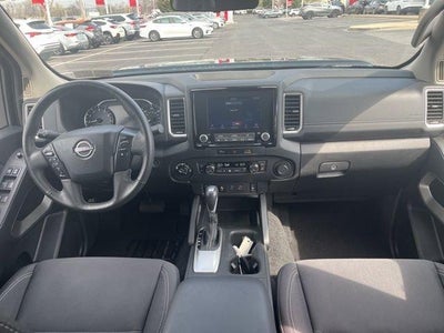 2024 Nissan Frontier Crew Cab 4x4 Long Bed SV