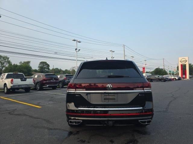 2024 Volkswagen Atlas 2.0T SEL Premium R-Line 4MOTION