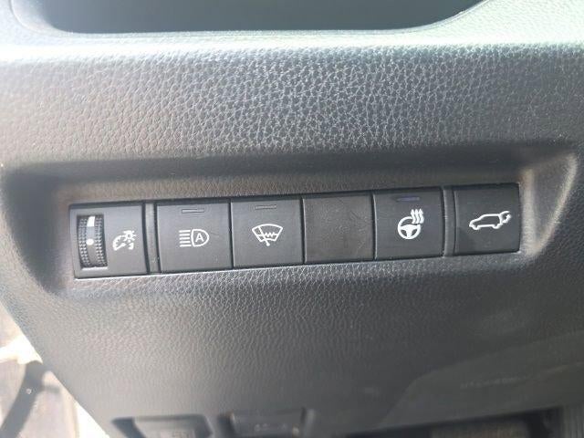 2019 Toyota RAV4 XLE Premium AWD (Natl)