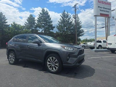 2019 Toyota RAV4 XLE Premium AWD (Natl)