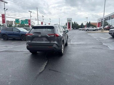 2024 Toyota RAV4 XLE Premium AWD (Natl)