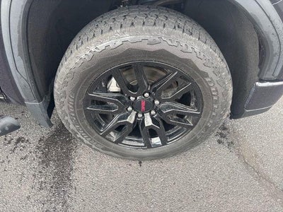 2022 GMC Sierra 1500 Crew Cab Short Box 4-Wheel Drive Elevation 3SB