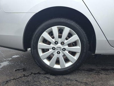 2015 Nissan Sentra 4dr Sdn I4 Manual S