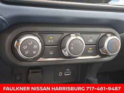 2025 Nissan Versa SV CVT