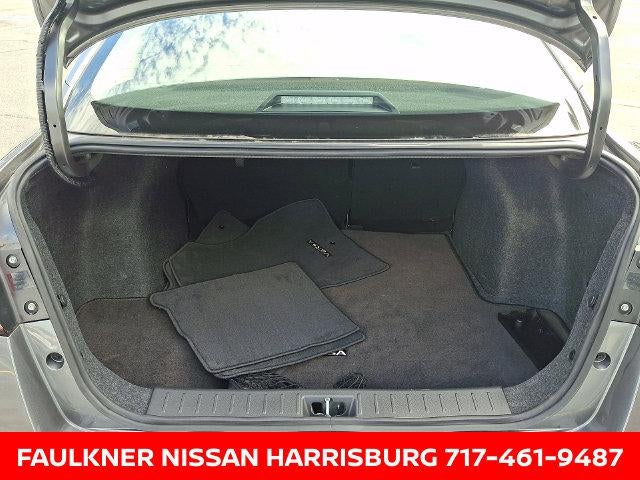 2025 Nissan Versa SV CVT