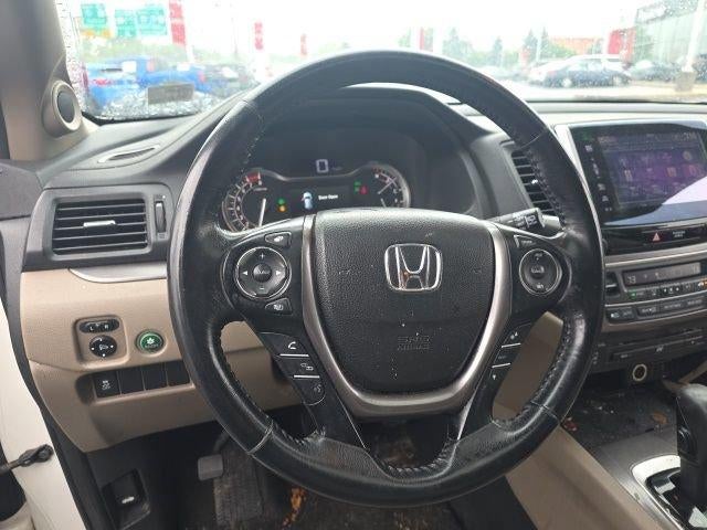 2016 Honda Pilot AWD EX-L with DVD Rear Entertainment System