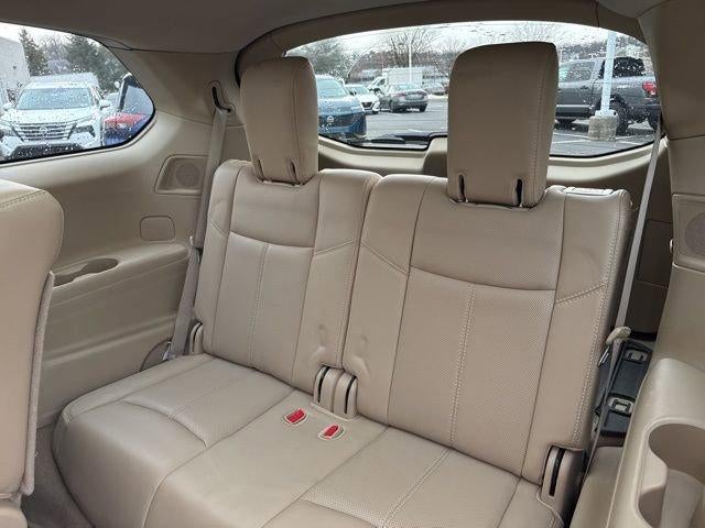 2015 Nissan Pathfinder 4WD 4dr Platinum