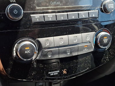 2016 Nissan Rogue AWD 4dr S