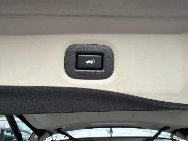 2016 Nissan Rogue AWD 4dr SL