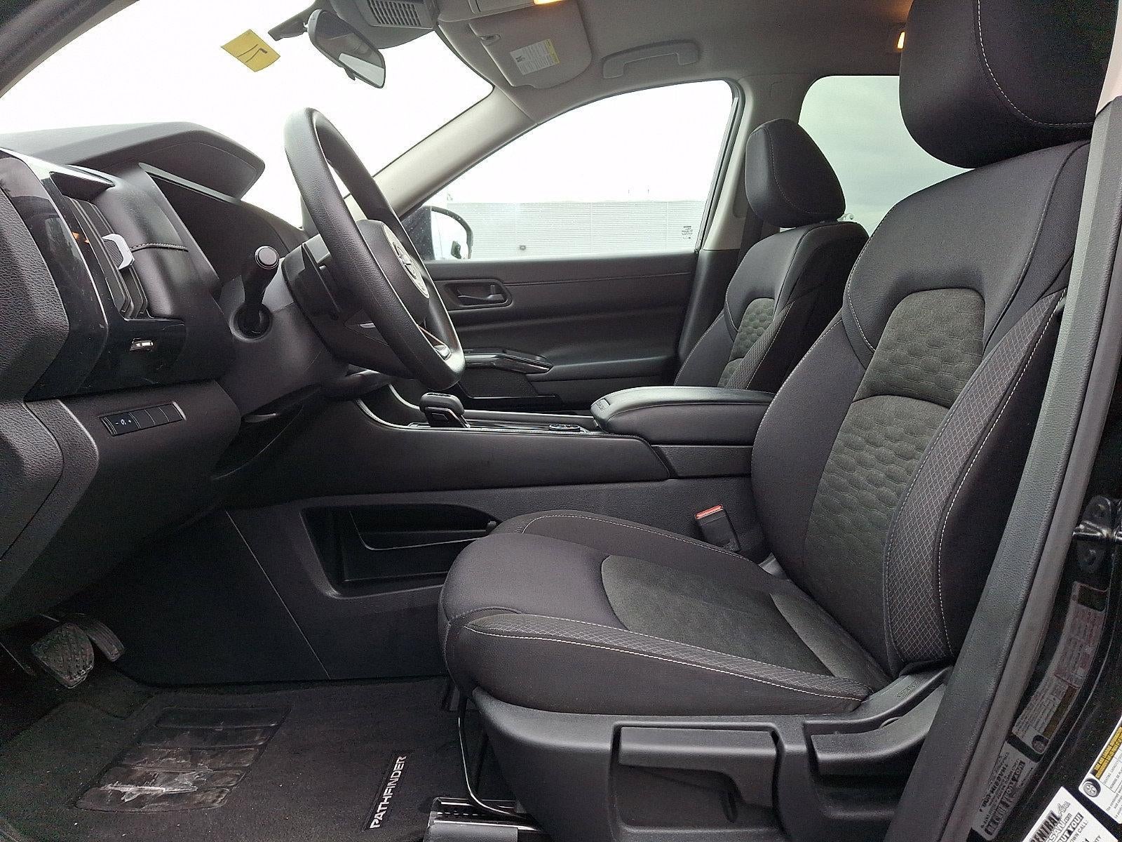 2024 Nissan Pathfinder S 4WD