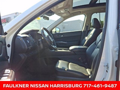 2024 Nissan Pathfinder SL 4WD