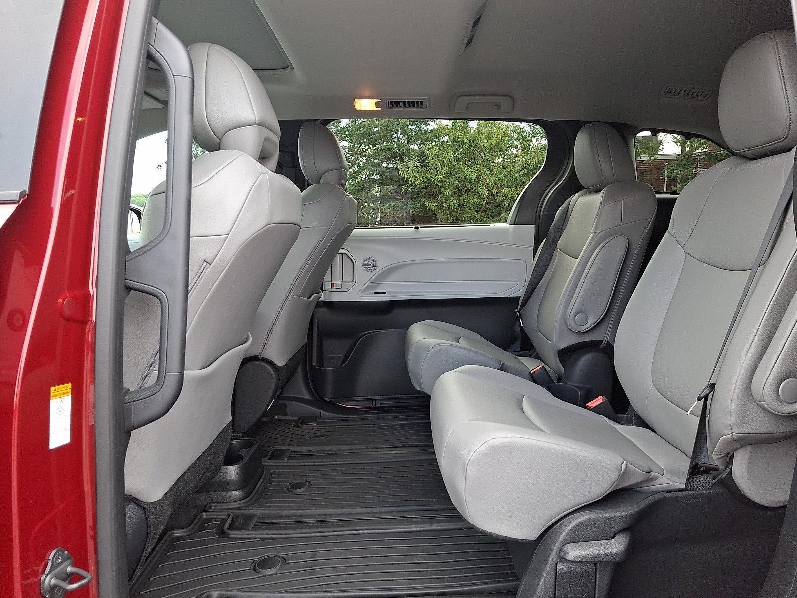 2026 Toyota Sienna XLE FWD 7-Passenger (Natl)