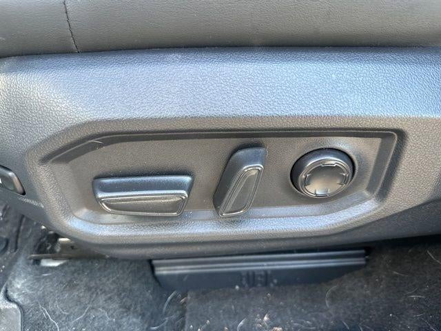 2023 Toyota Sequoia Platinum 4WD (Natl)