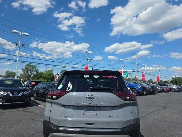 2021 Nissan Rogue AWD SL