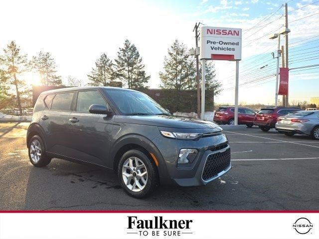 2022 Kia Soul LX IVT
