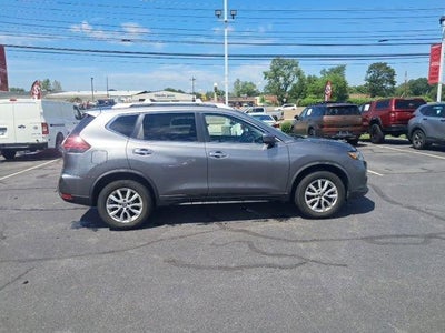 2018 Nissan Rogue AWD SV