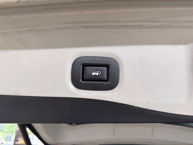 2016 Nissan Rogue AWD 4dr SV