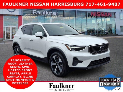 2025 Volvo XC40 B5 AWD Core Bright Theme