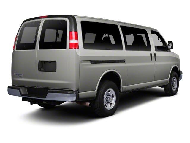 2011 Chevrolet Express Passenger 1LS
