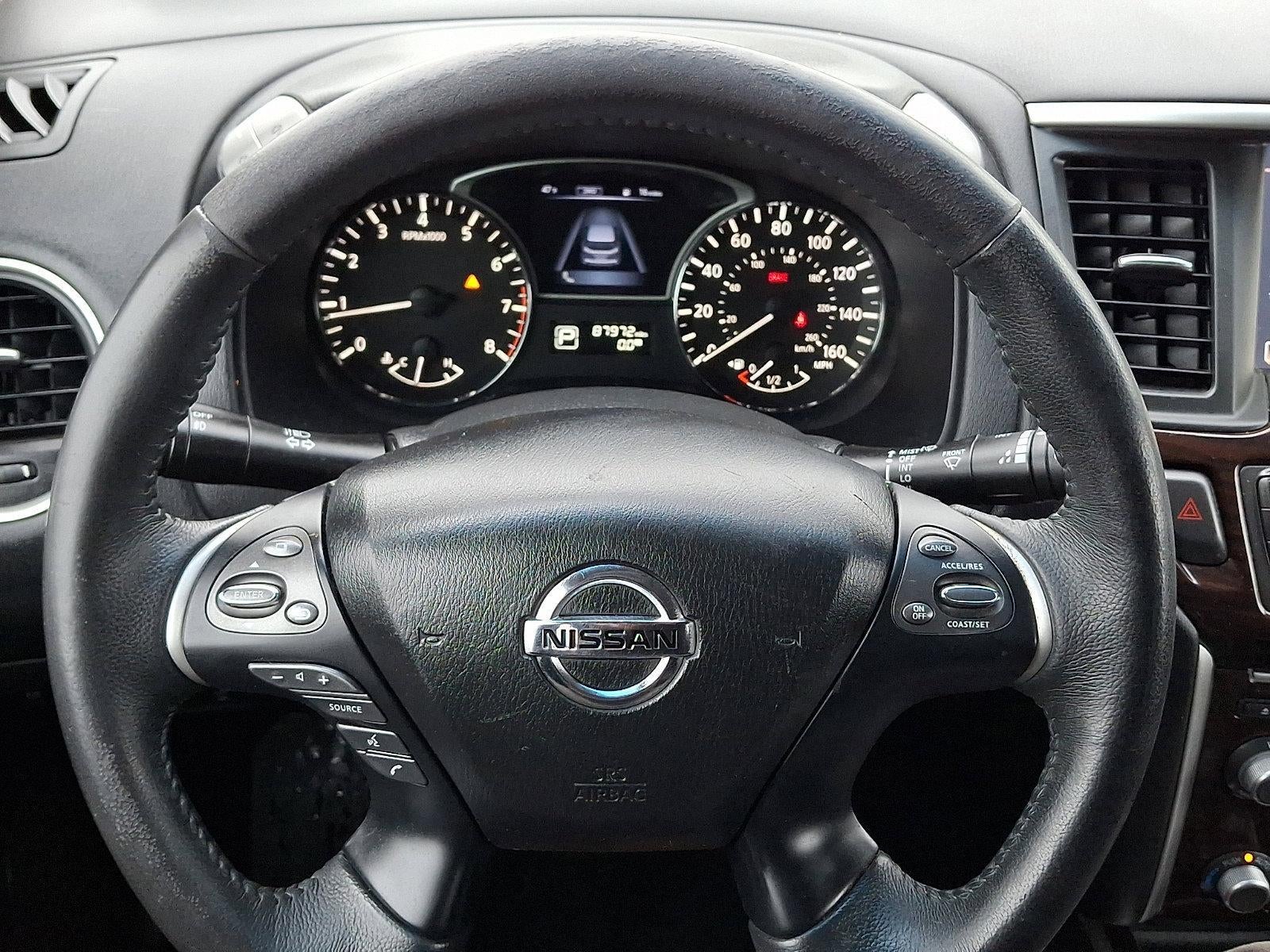 2015 Nissan Pathfinder SL