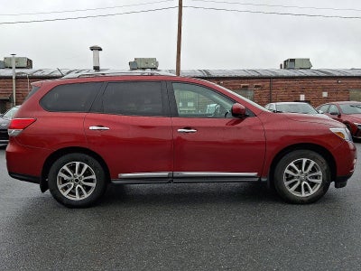 2015 Nissan Pathfinder SL