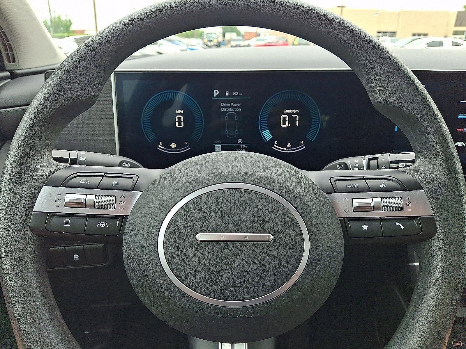 2025 Hyundai TUCSON SE