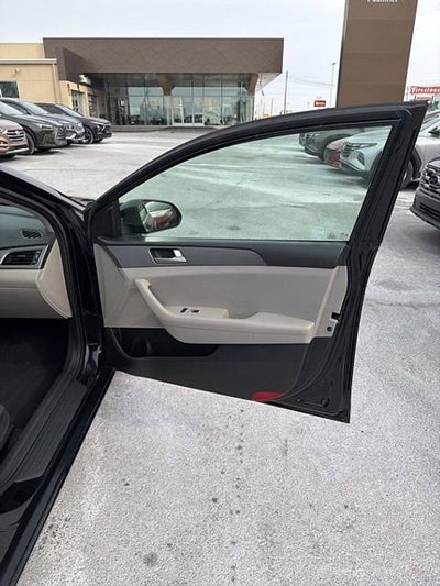 2016 Hyundai SONATA 2.4L SE
