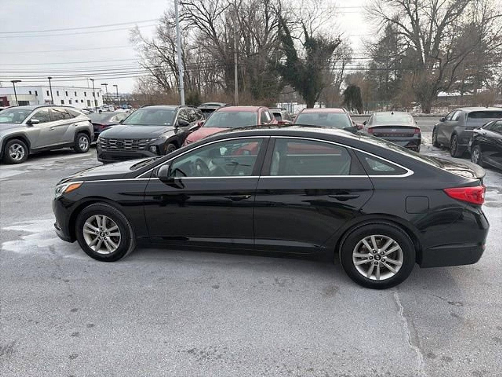 2016 Hyundai SONATA 2.4L SE