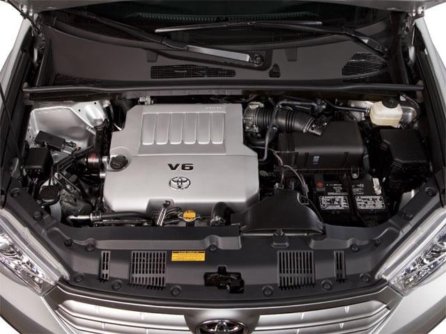2013 Toyota Highlander SE
