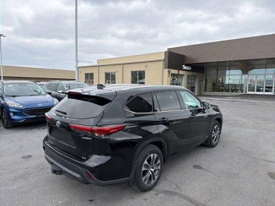 2020 Toyota Highlander Hybrid XLE