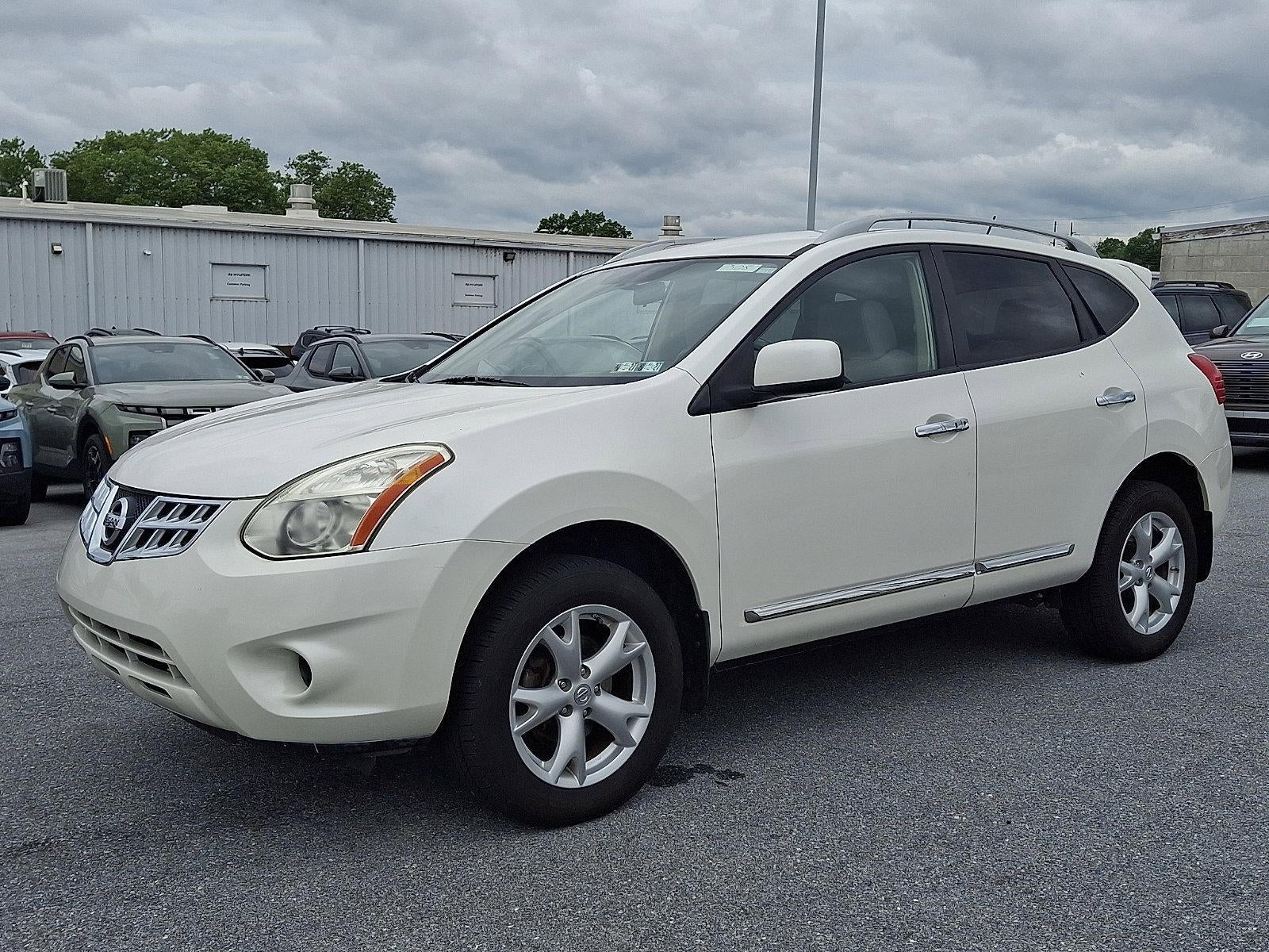 2011 Nissan Rogue SV