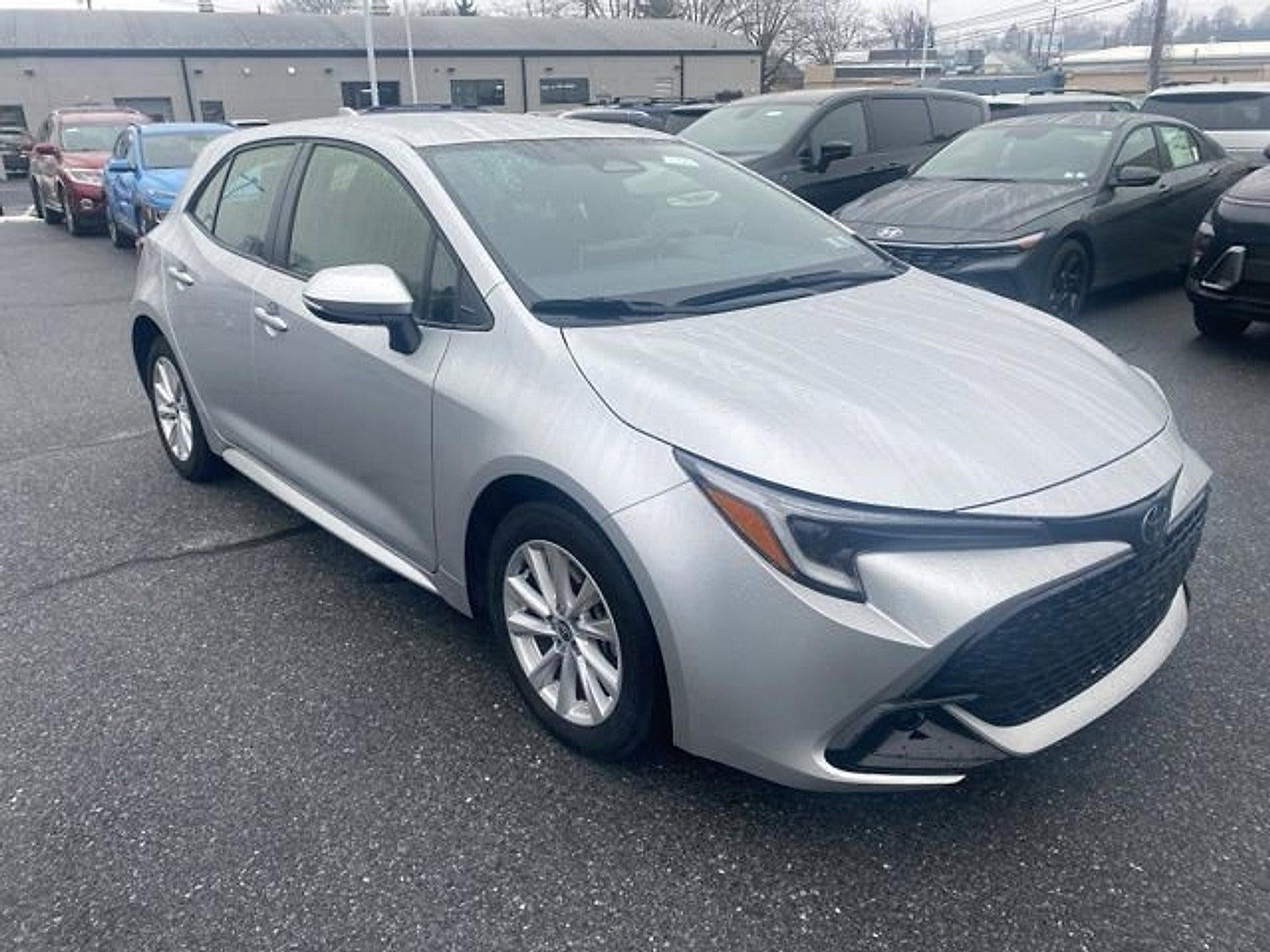 2024 Toyota Corolla Hatchback SE