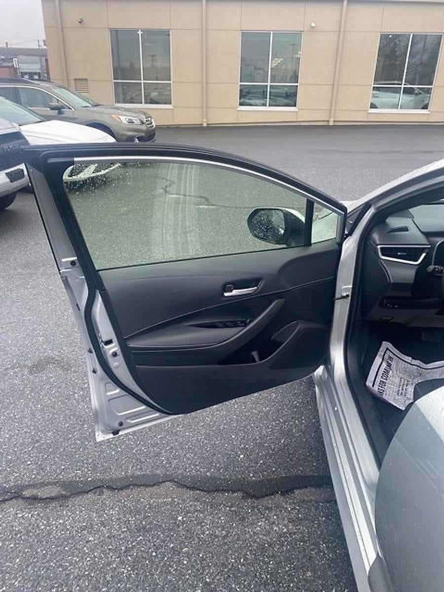 2024 Toyota Corolla Hatchback SE