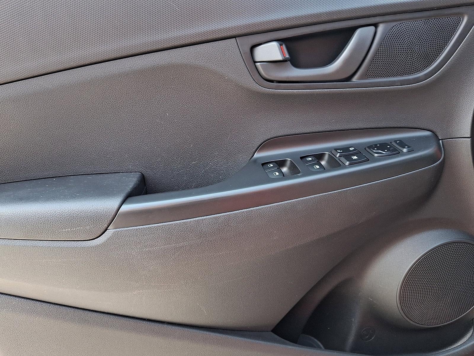 2020 Hyundai KONA SEL