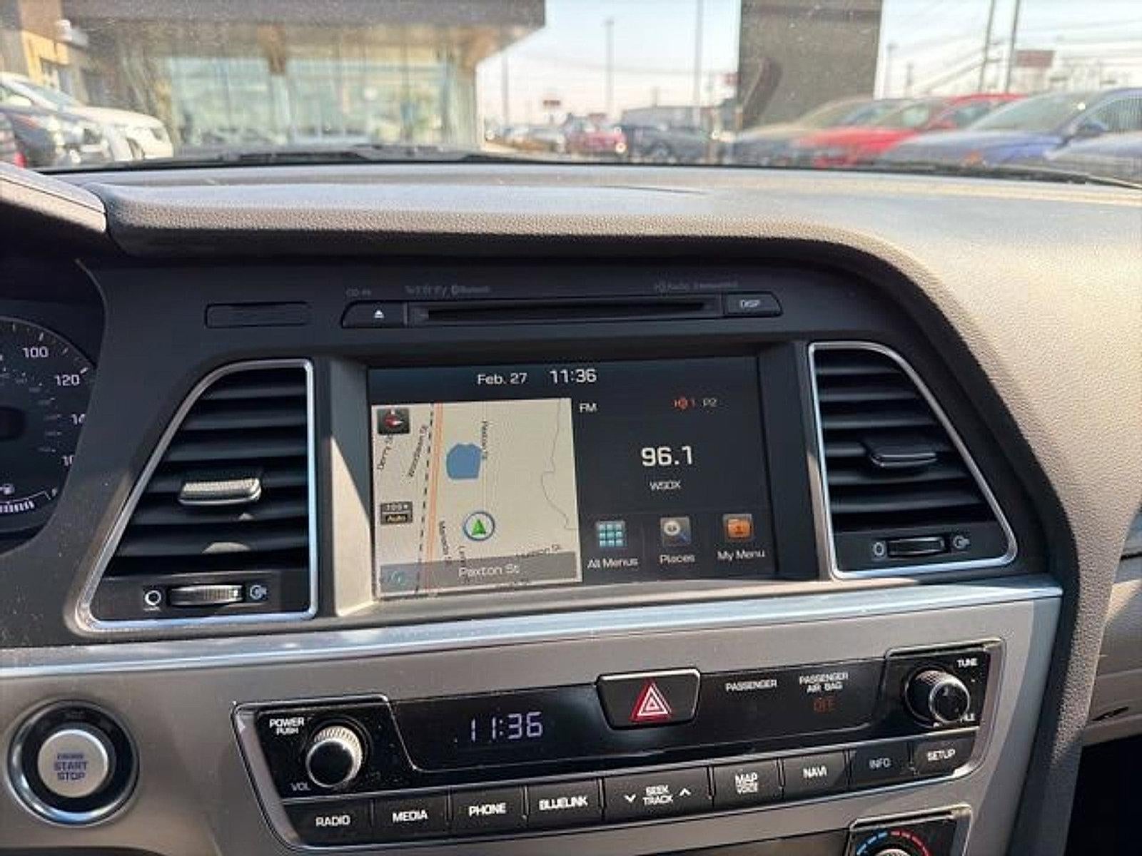 2016 Hyundai SONATA Hybrid Limited