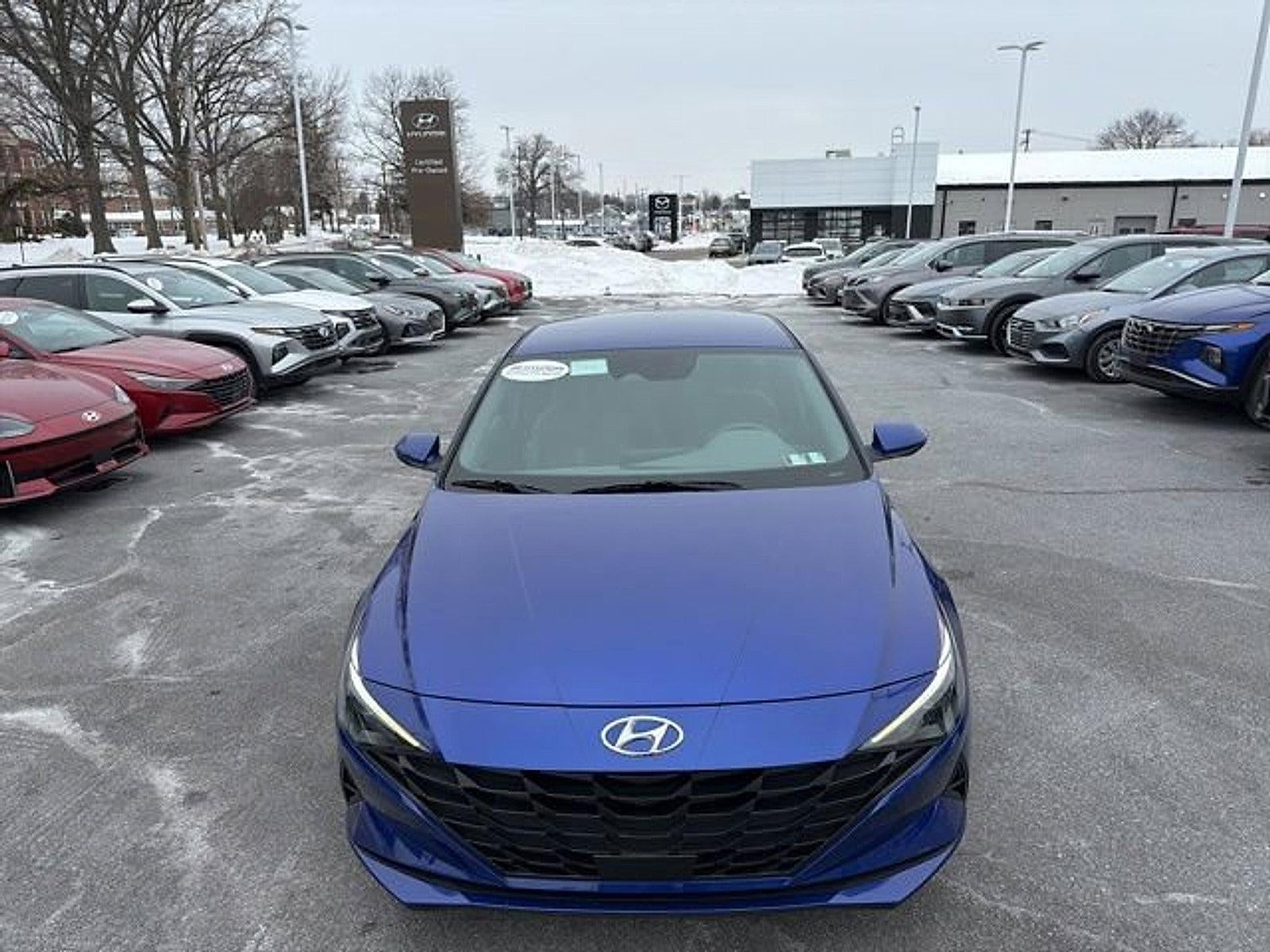 2023 Hyundai ELANTRA SEL
