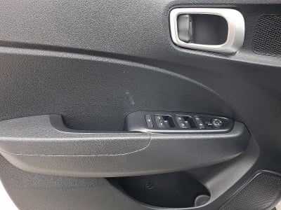 2022 Hyundai VENUE SEL